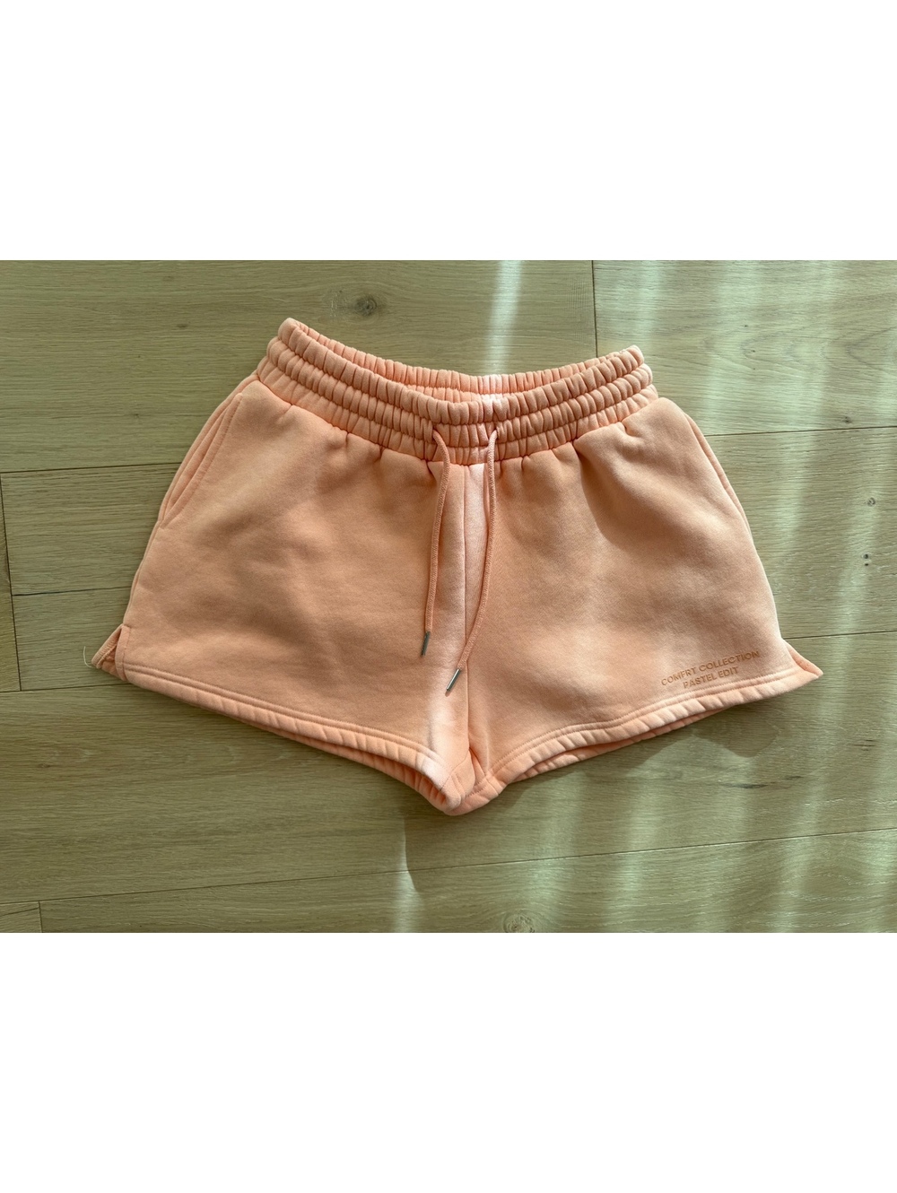 Comfrt Pastel Collection Creamsicle Fleece Sweat Shorts Size S